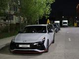 Hyundai Elantra 2022 годаfor12 500 000 тг. в Астана – фото 3