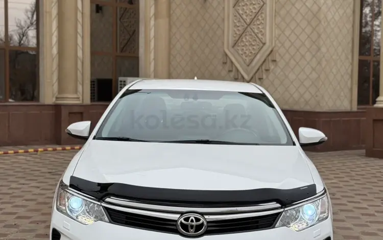 Toyota Camry 2016 годаfor11 800 000 тг. в Шымкент