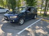 Mitsubishi Outlander 2010 года за 5 950 000 тг. в Астана