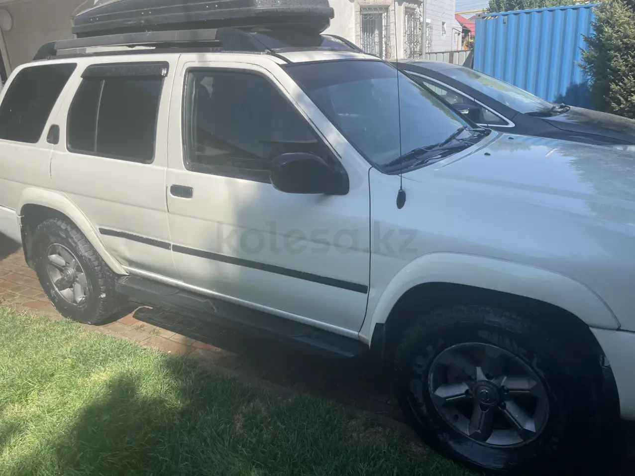 Nissan Pathfinder, 2003