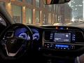 Toyota Highlander 2018 года за 16 900 000 тг. в Алматы – фото 7
