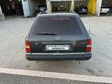 Mercedes-Benz E 300 1992 года за 2 500 000 тг. в Алматы – фото 2