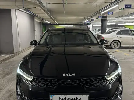 Kia K5 2022 года за 11 700 000 тг. в Алматы