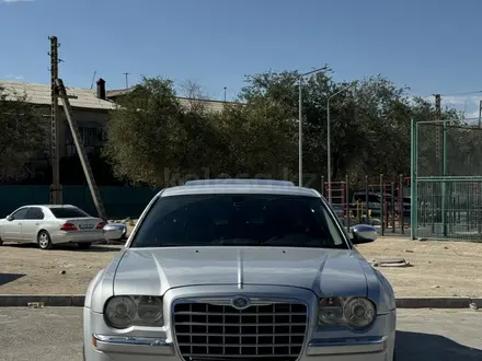 Chrysler 300C 2006 года за 5 500 000 тг. в Жанаозен