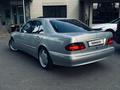 Mercedes-Benz E 320 1999 года за 5 600 000 тг. в Алматы – фото 3