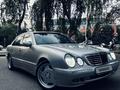 Mercedes-Benz E 320 1999 года за 5 600 000 тг. в Алматы – фото 2