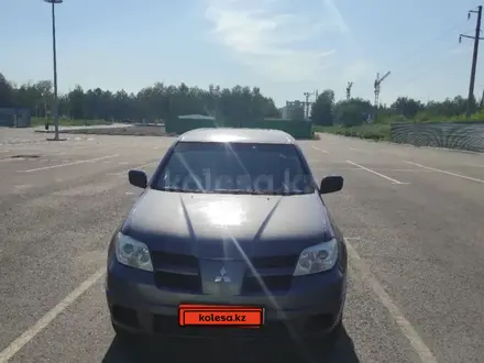 Mitsubishi Outlander 2005 года за 3 800 000 тг. в Усть-Каменогорск – фото 3