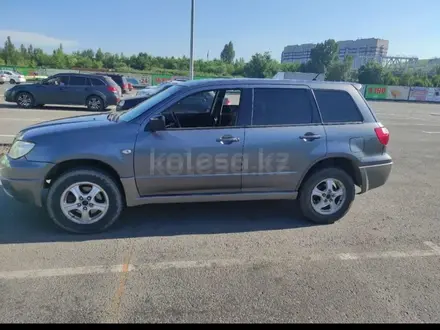 Mitsubishi Outlander 2005 года за 3 800 000 тг. в Усть-Каменогорск – фото 4