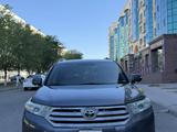 Toyota Highlander 2013 годаүшін8 000 000 тг. в Уральск – фото 2