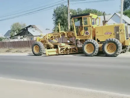 Caterpillar  160 G 1992 года за 25 000 000 тг. в Алматы – фото 2