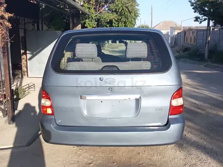 Kia Carnival 2000 года за 2 000 000 тг. в Тараз – фото 10