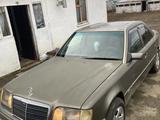 Mercedes-Benz E 230 1992 года за 1 700 000 тг. в Актобе – фото 2