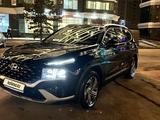 Hyundai Santa Fe 2022 года за 18 900 000 тг. в Астана – фото 4