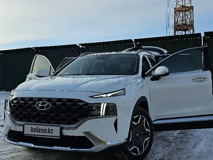 Hyundai Santa Fe 2023 года за 18 900 000 тг. в Астана – фото 23