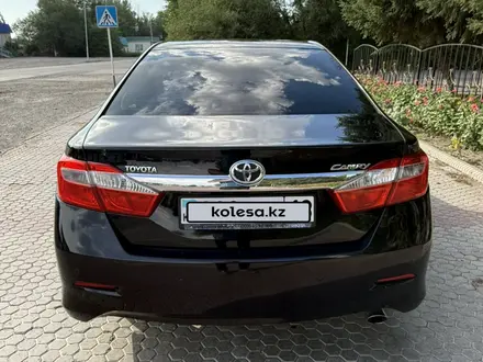Toyota Camry 2013 года за 8 800 000 тг. в Семей – фото 2