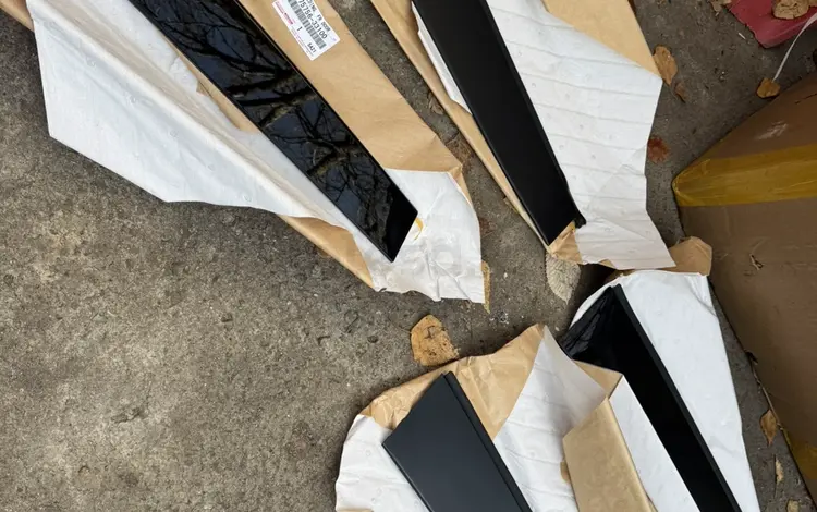 Молдинг стойки двери за 15 000 тг. в Алматы