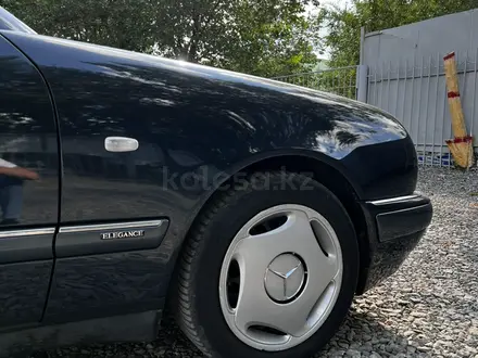 Mercedes-Benz E 280 1998 года за 4 900 000 тг. в Костанай – фото 12