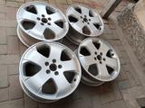 R18 5x114.3 J7 ET55 оригинал не диски Honda за 200 000 тг. в Алматы