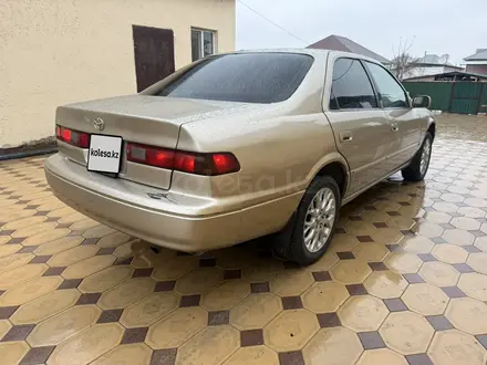 Toyota Camry 1998 года за 2 900 000 тг. в Кызылорда – фото 7