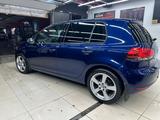 Volkswagen Golf 2012 года за 4 500 000 тг. в Астана