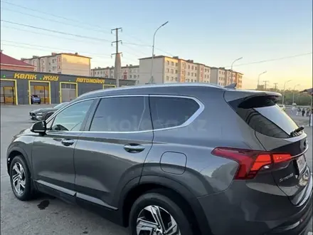Hyundai Santa Fe 2021 года за 13 500 000 тг. в Караганда – фото 6