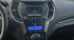 Hyundai Santa Fe 2014 годаүшін9 700 000 тг. в Актау – фото 5