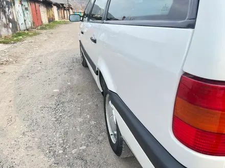 Volkswagen Passat 1994 года за 2 600 000 тг. в Алматы – фото 8