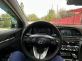 Hyundai Elantra 2019 года за 4 500 000 тг. в Актобе – фото 2