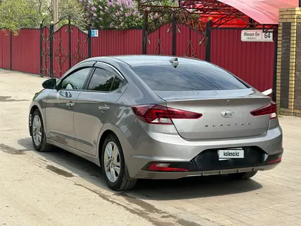 Hyundai Elantra 2019 года за 4 500 000 тг. в Актобе – фото 6