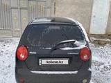 Chevrolet Matiz 2009 года за 900 000 тг. в Туркестан – фото 2