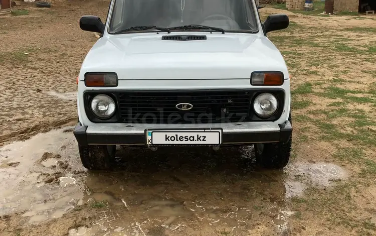 ВАЗ (Lada) Lada 2121 2013 годаүшін2 200 000 тг. в Актобе