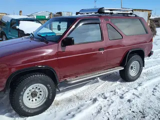 Nissan Terrano, 1991