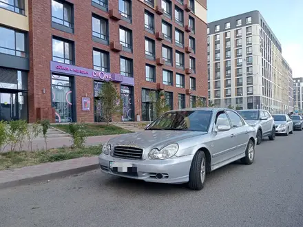 Hyundai Sonata 2003 года за 2 300 000 тг. в Астана