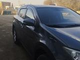 Toyota RAV4 2013 года за 8 800 000 тг. в Актобе – фото 4