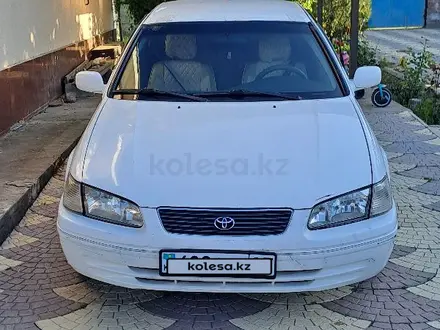 Toyota Camry 2000 года за 3 200 000 тг. в Алматы – фото 6