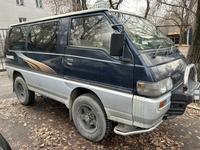 Mitsubishi Delica 1993 года за 950 000 тг. в Алматы