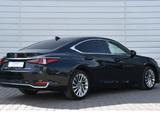 Lexus ES 250 2023 года за 30 000 000 тг. в Астана – фото 2