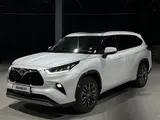 Toyota Highlander Prestige 2026 годаүшін28 000 000 тг. в Алматы