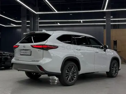Toyota Highlander Prestige 2026 года за 28 000 000 тг. в Алматы – фото 6