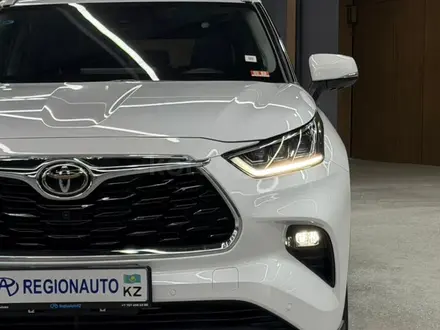 Toyota Highlander Prestige 2026 года за 28 000 000 тг. в Алматы – фото 8