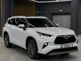 Toyota Highlander Prestige 2026 годаүшін28 000 000 тг. в Алматы – фото 2