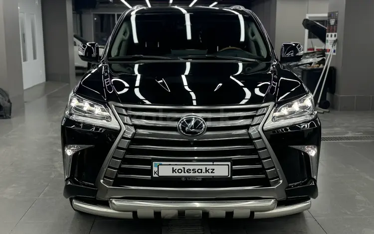 Lexus LX 570 2017 годаүшін39 500 000 тг. в Астана