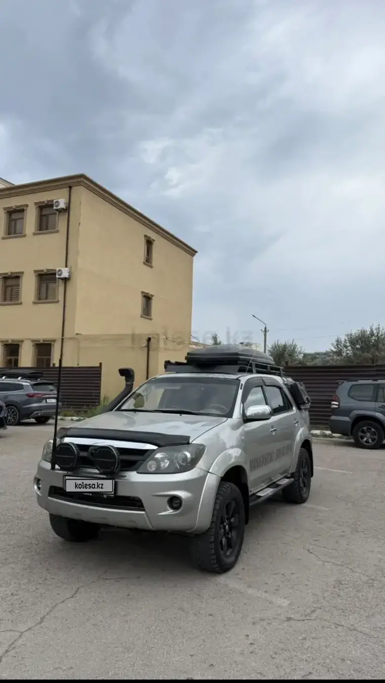 Toyota Fortuner, 2007