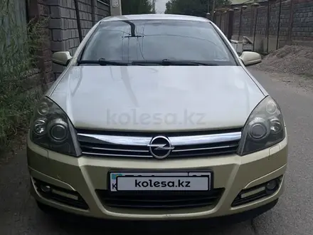 Opel Astra 2004 года за 3 750 000 тг. в Алматы