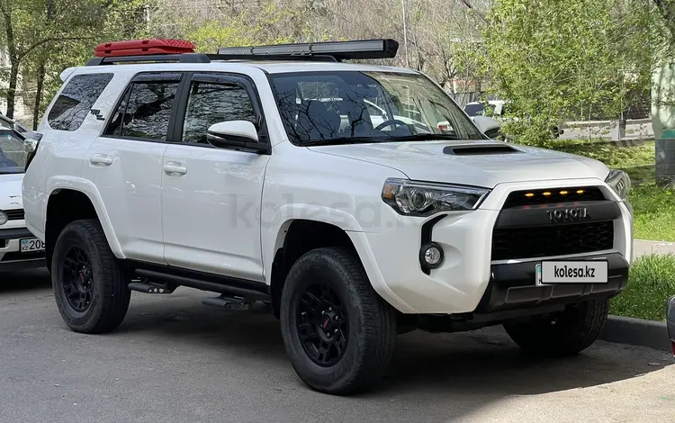 Toyota 4Runner 2019 годаүшін25 500 000 тг. в Алматы