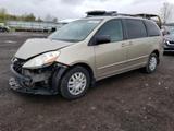 Toyota Sienna 2006 годаfor1 000 000 тг. в Атырау