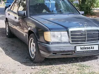Mercedes-Benz E-Class, 1991