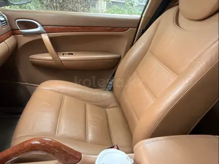 Porsche Cayenne 2006 года за 5 500 000 тг. в Алматы – фото 8