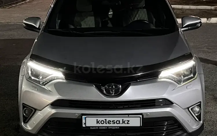 Toyota RAV4 2016 годаүшін12 900 000 тг. в Атырау