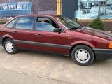 Volkswagen Passat 1993 годаүшін2 600 000 тг. в Актобе – фото 4